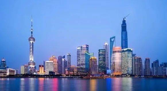 世纪臻邸 上海陆家嘴的稀缺藏品，何以成为时代菁英的理想栖居？